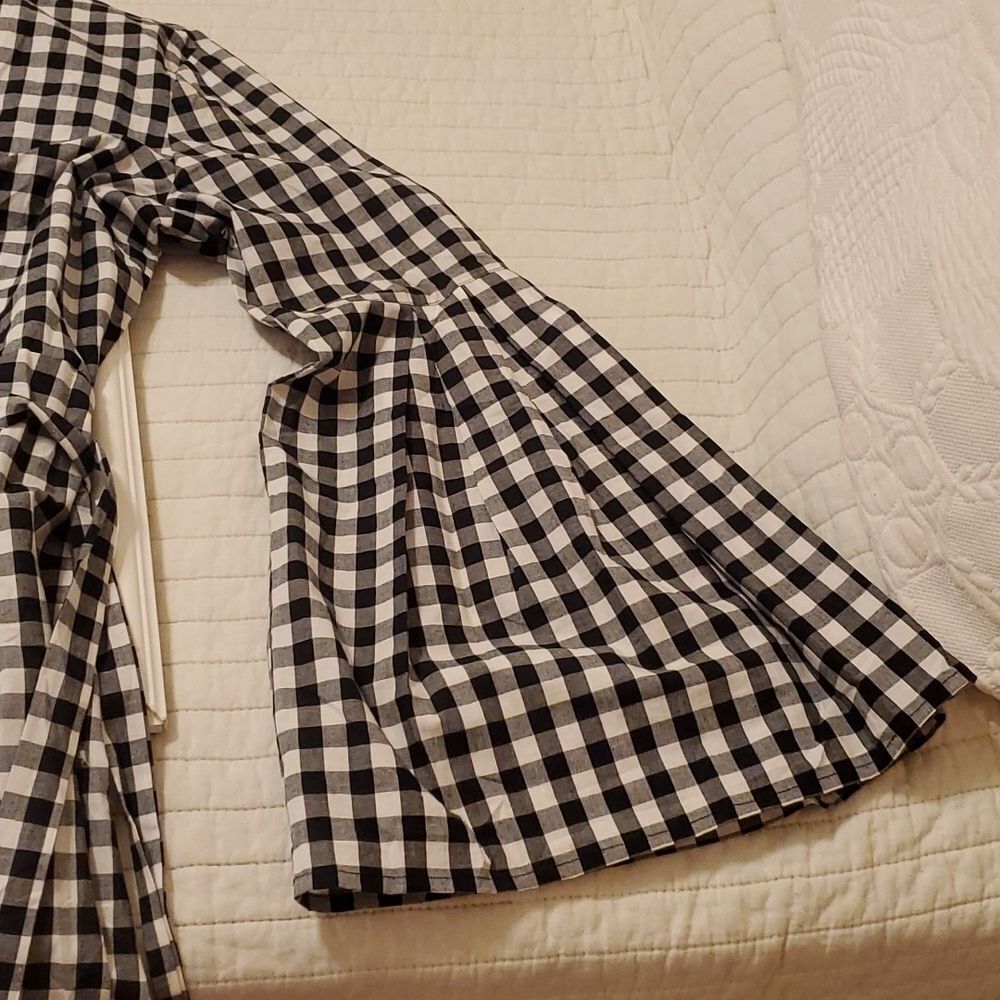 NWT Jack by BB Dakota Black & White Bell Sleeve Wrap Dress Small - Picture 11 of 12